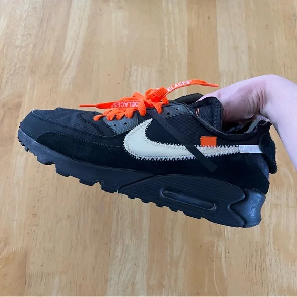 Nike Air Max 90 Men’s Black, White & Orange Low-Top Athletic Sneakers - Picture 13 of 13